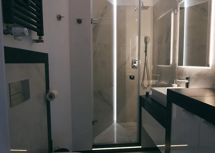 Grey Kolowa كراكوفيا